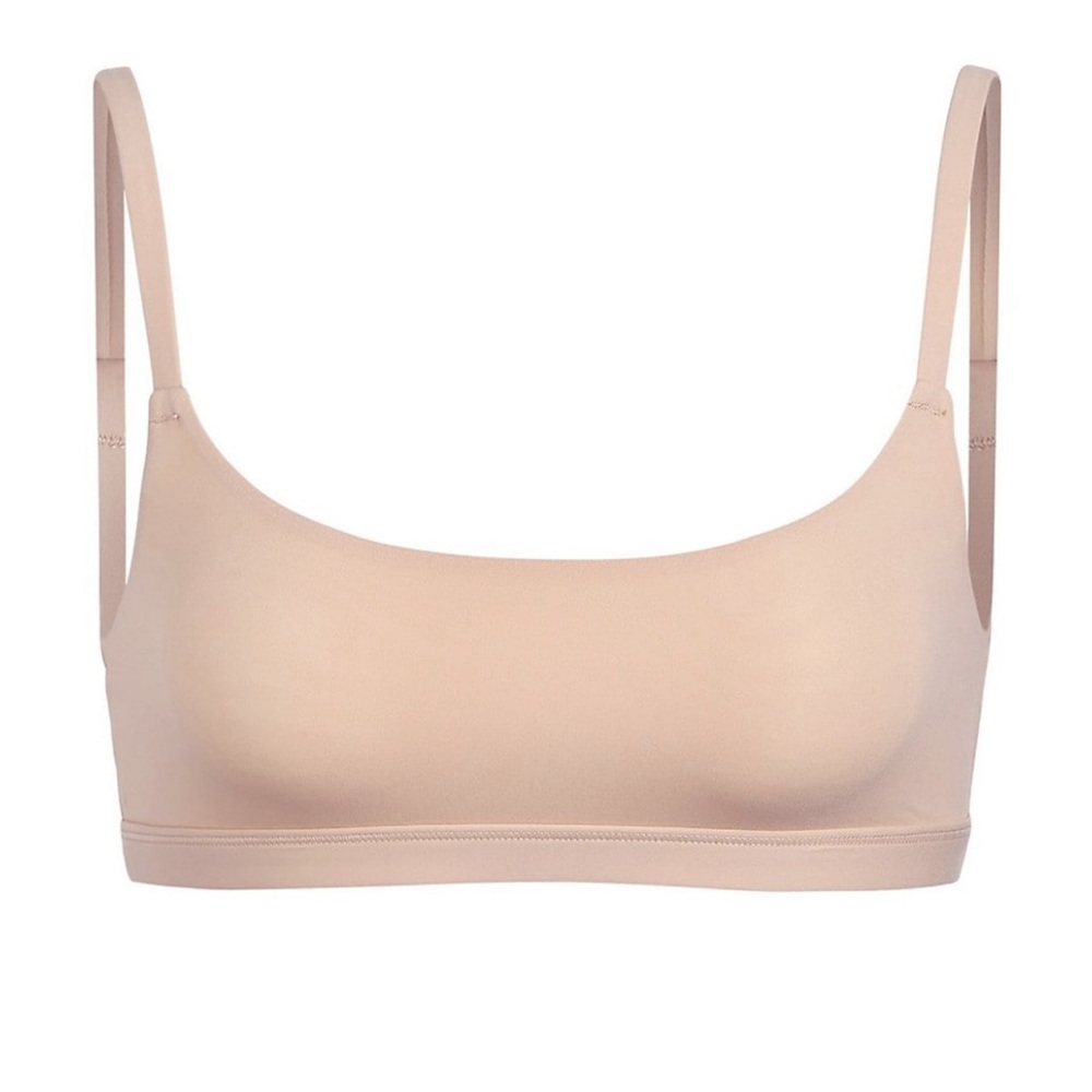 New! SKIMS Fits everybody scoop neck bralette